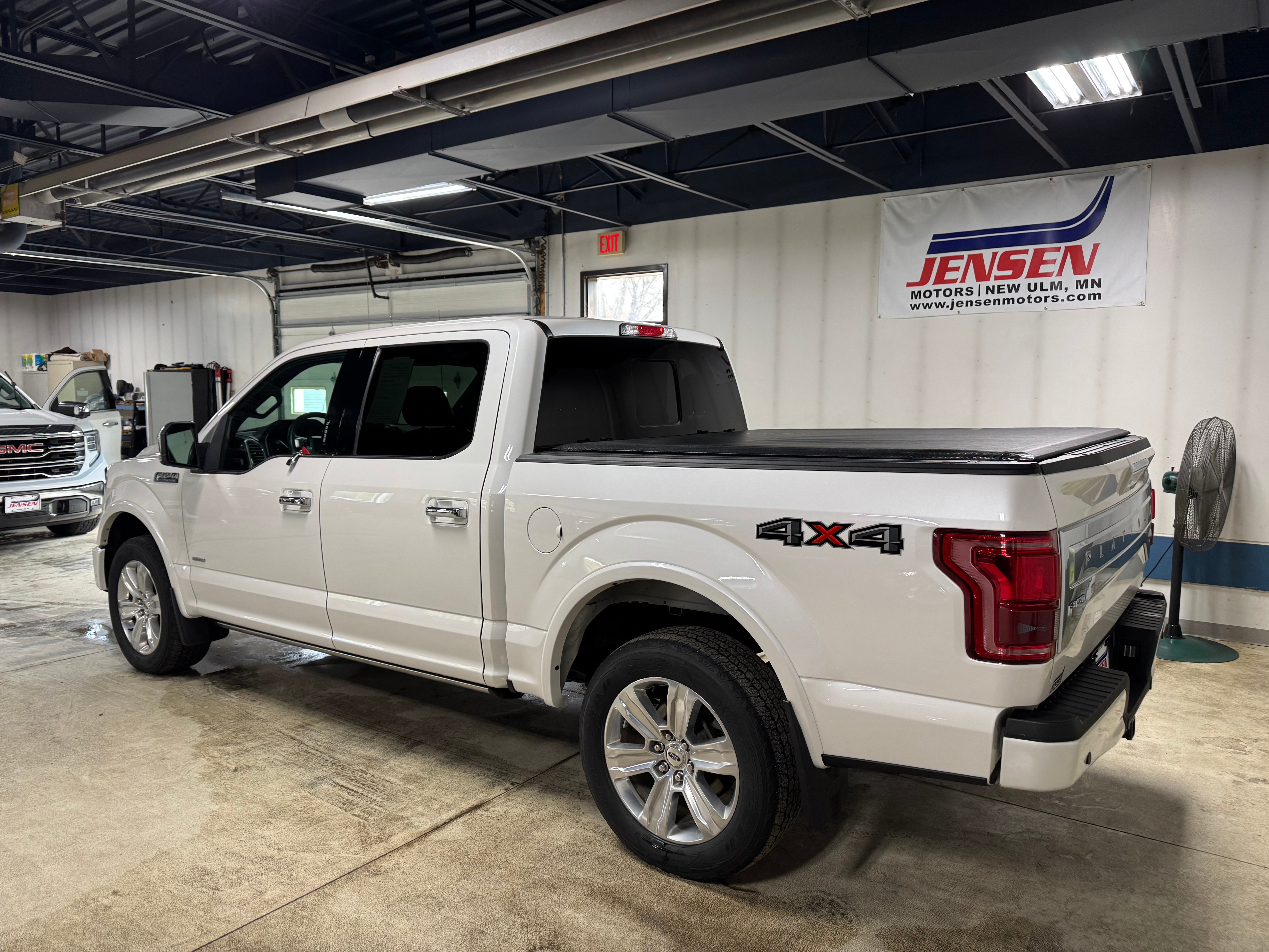 2016 Ford F-150 Platinum
