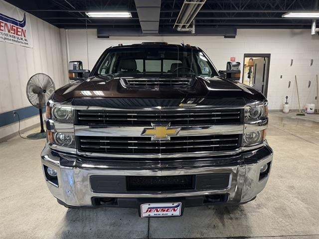Used 2019 Chevrolet Silverado 3500HD LTZ with VIN 1GC4KXEY8KF169718 for sale in New Ulm, Minnesota