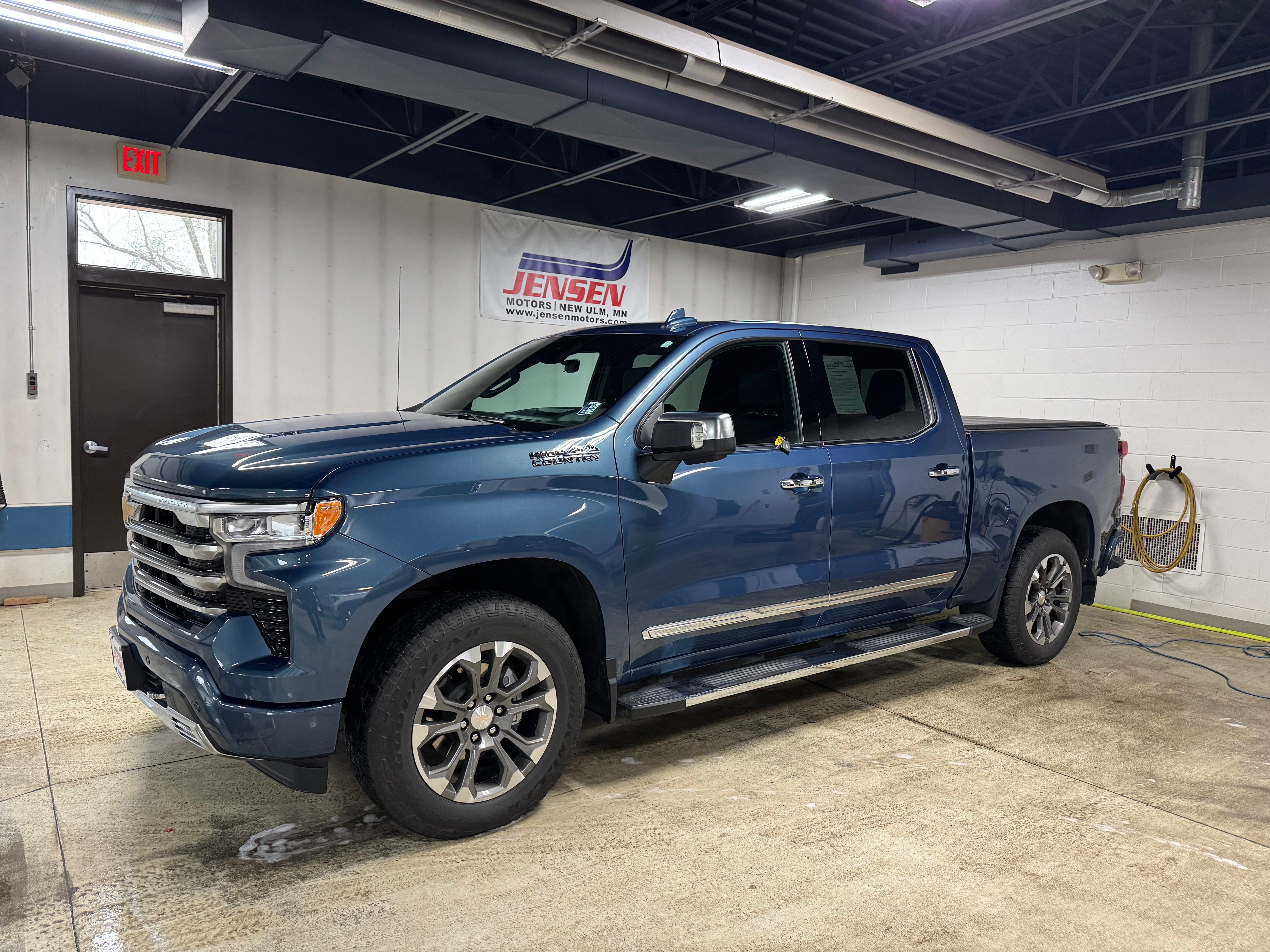 2024 Chevrolet Silverado 1500 High Country