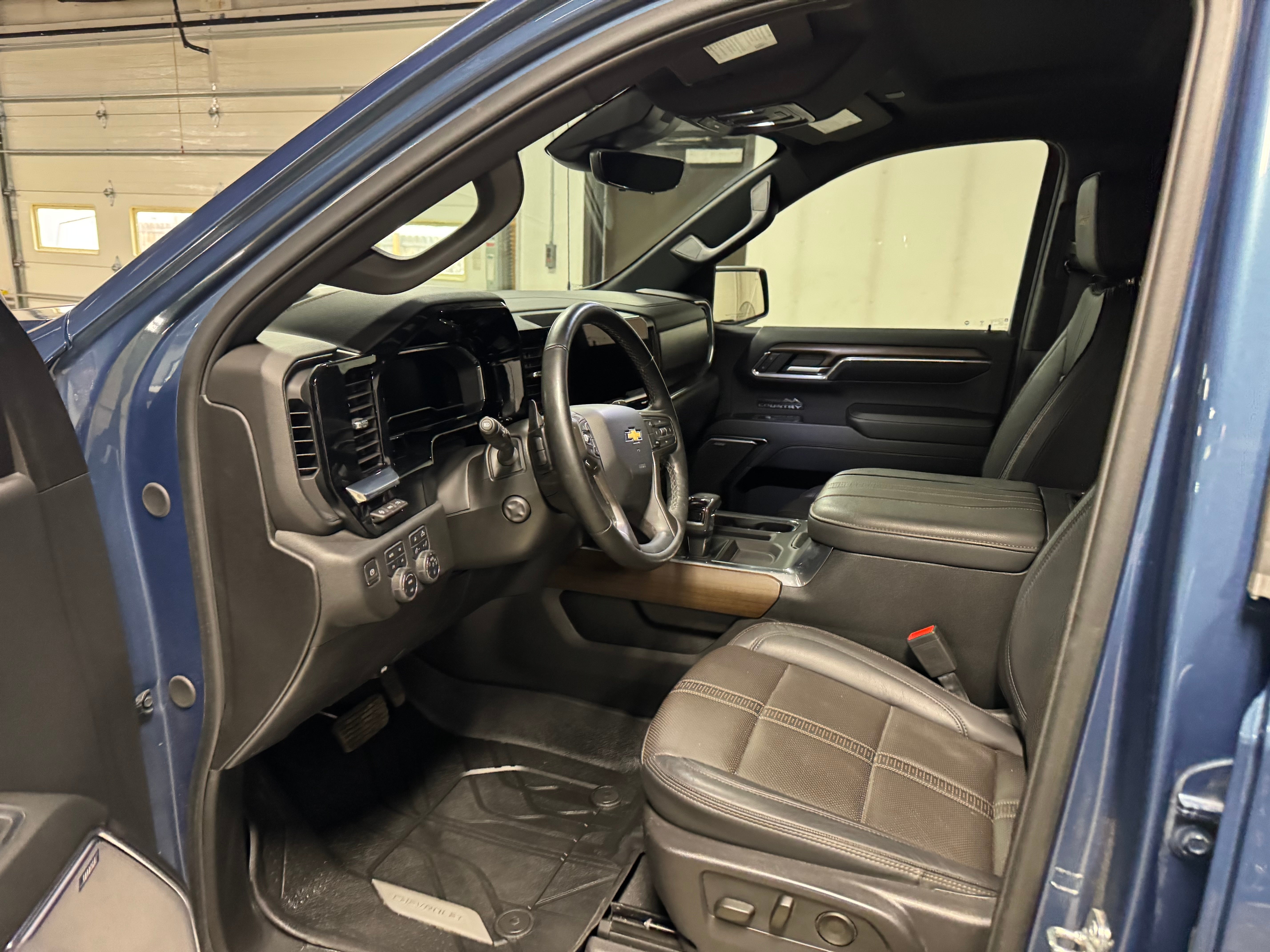 2024 Chevrolet Silverado 1500 High Country - Photo 12
