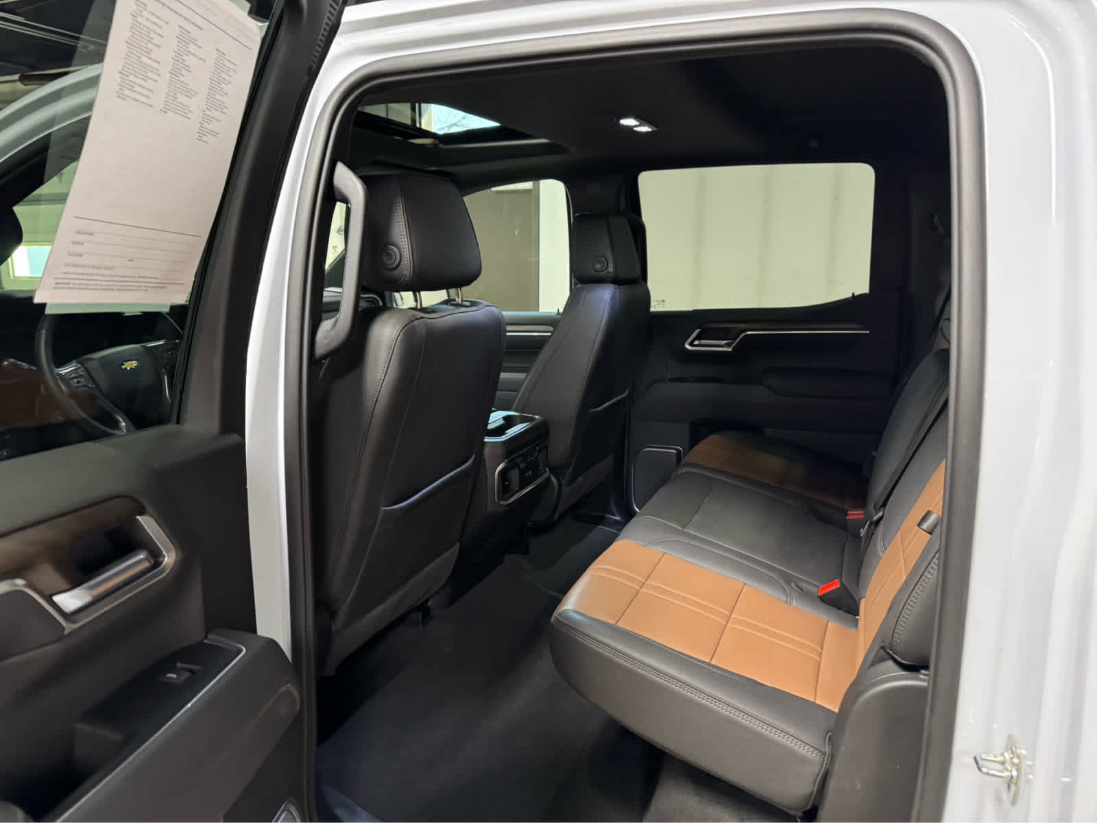 2026 Chevrolet Silverado 1500 High Country - Photo 13
