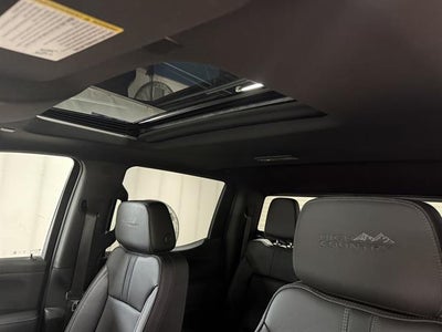 2022 Chevrolet Silverado 1500 LTD High Country