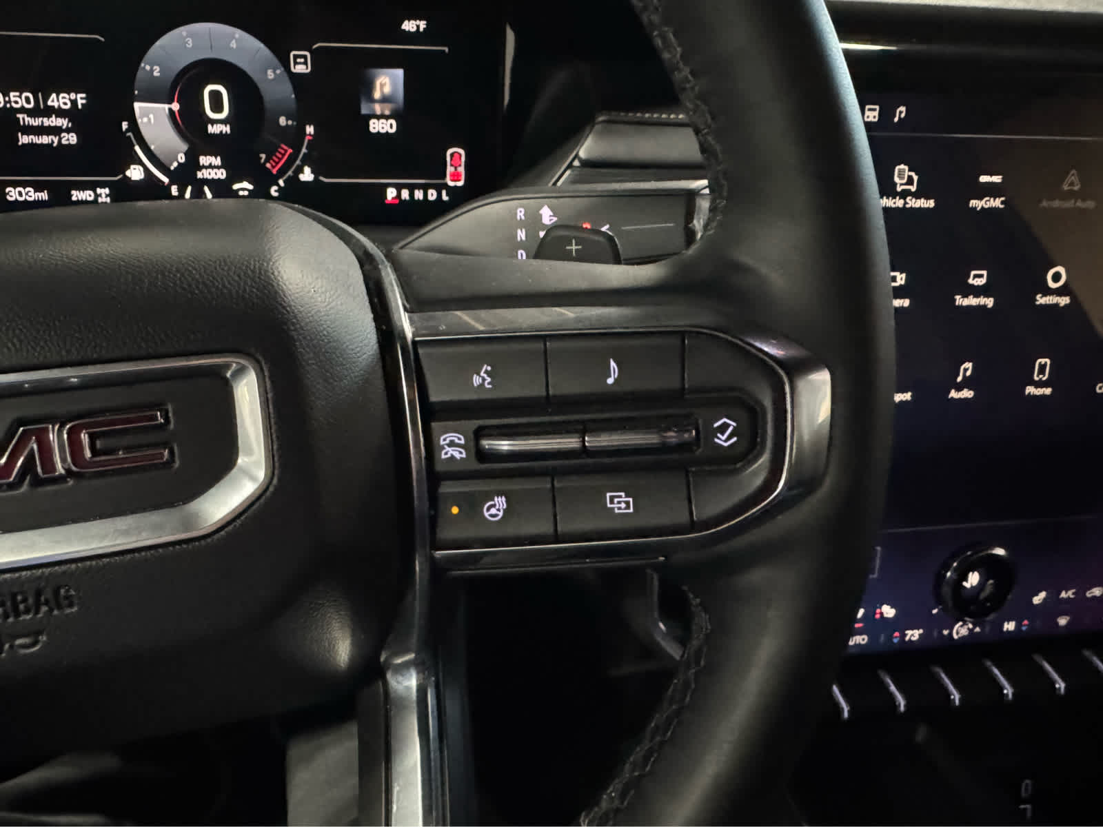 2025 GMC Acadia Elevation