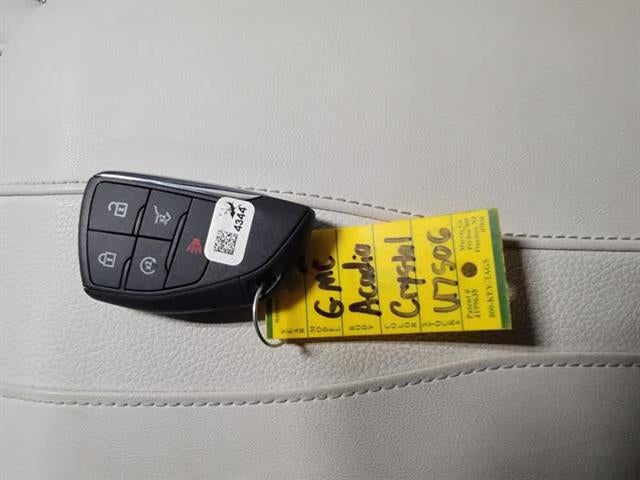 2024 GMC Acadia Denali