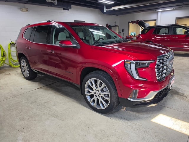 2025 GMC Acadia Denali