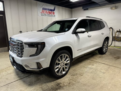 2025 GMC Acadia Denali