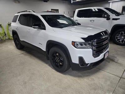 2023 GMC Acadia AT4