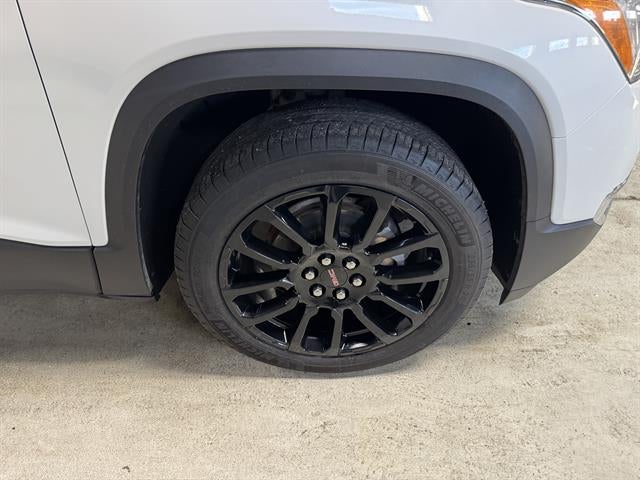 2017 GMC Acadia SLE