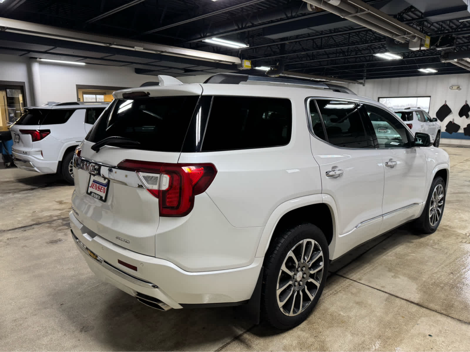 2020 GMC Acadia Denali