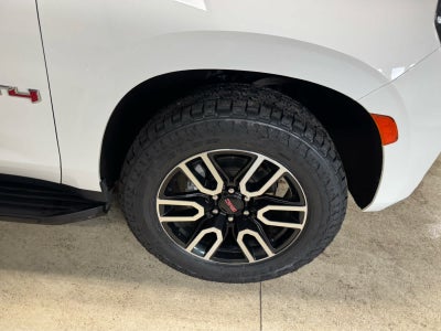 2022 GMC Yukon AT4