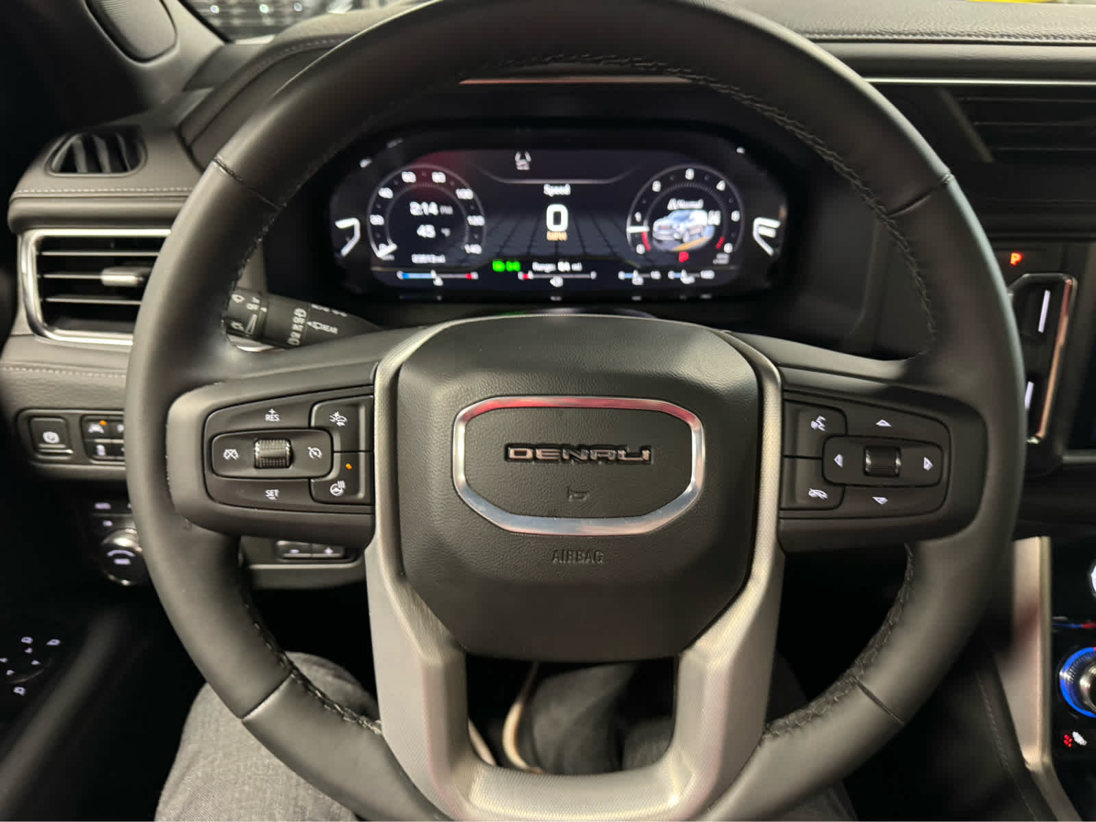 2024 GMC Yukon Denali