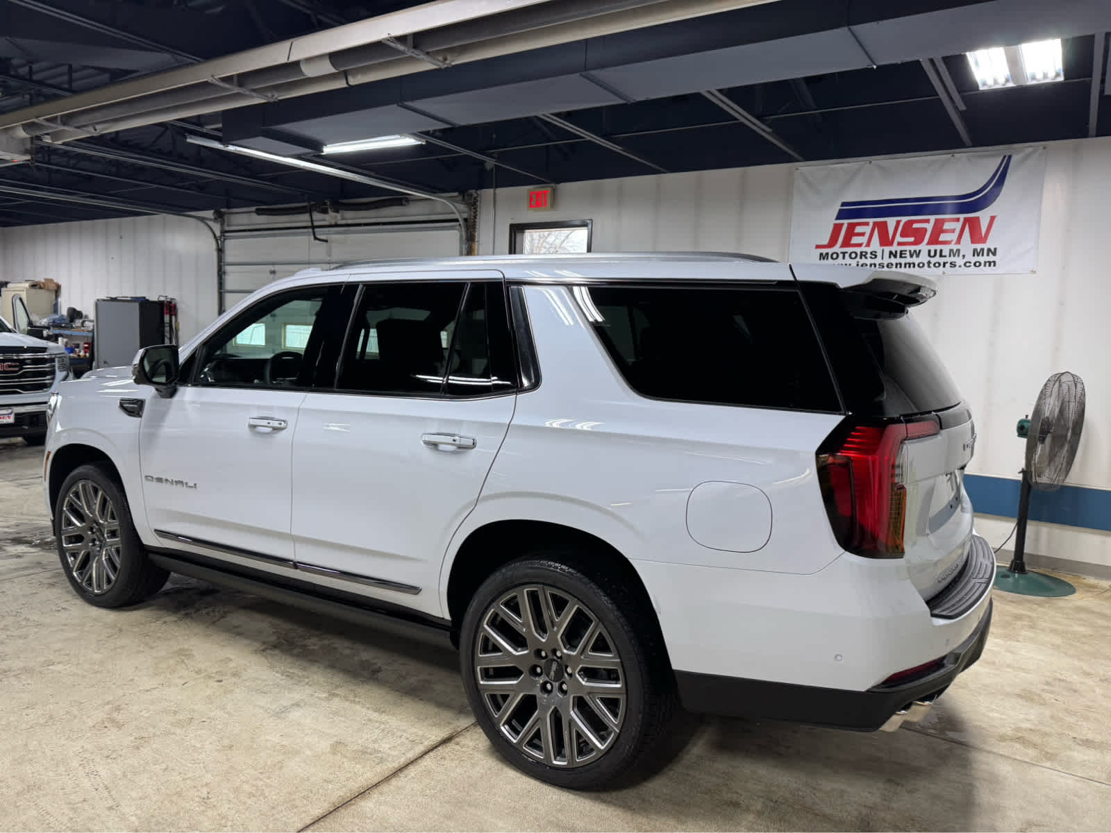 2026 GMC Yukon Denali Ultimate