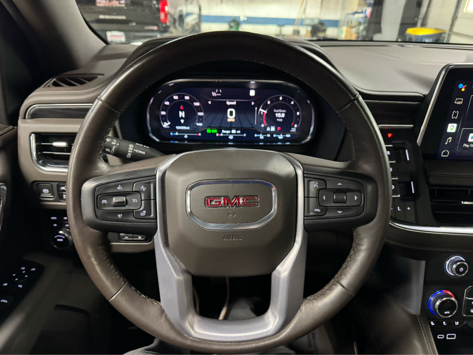 2022 GMC Yukon XL SLT