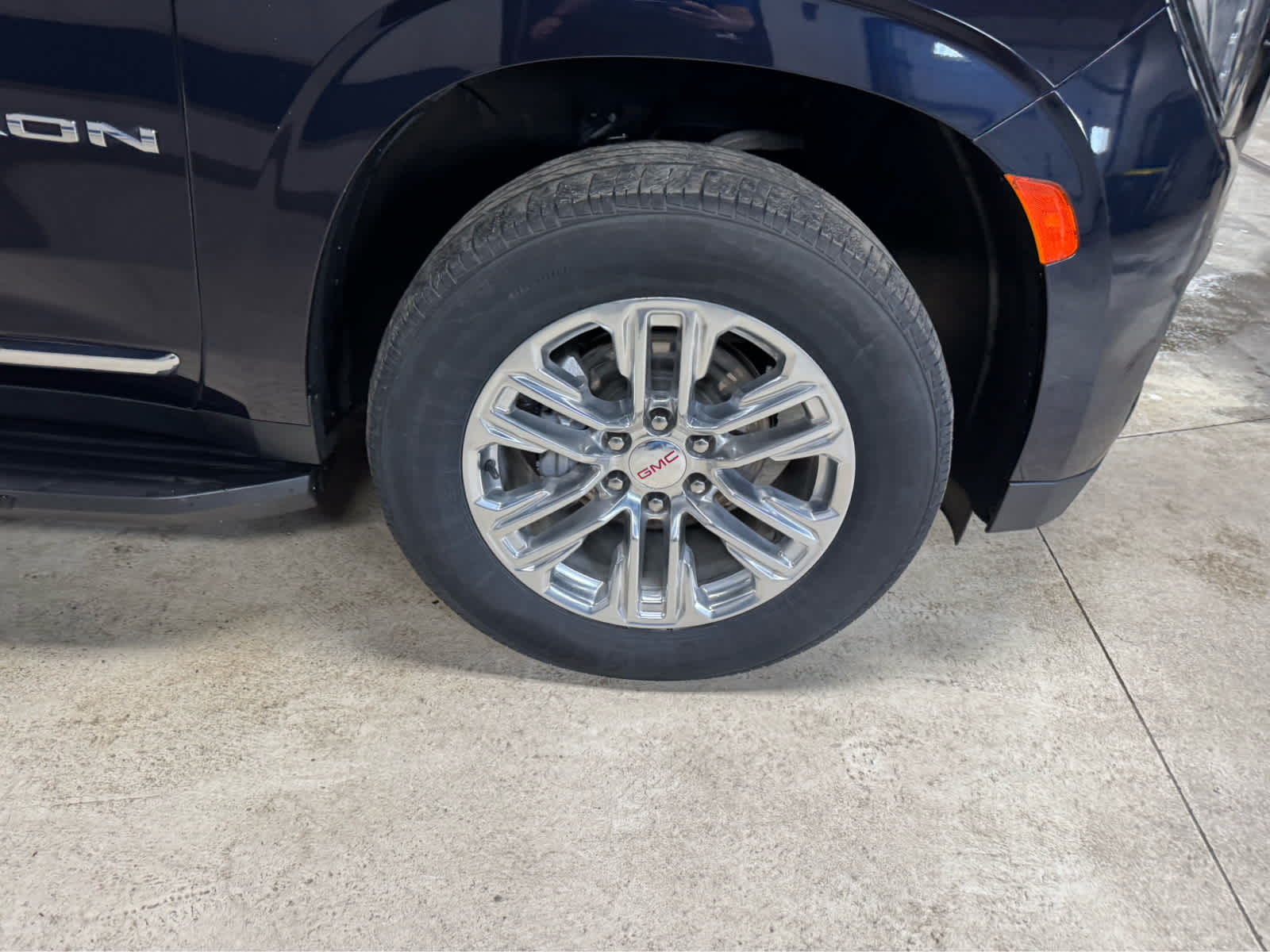 2022 GMC Yukon XL SLT