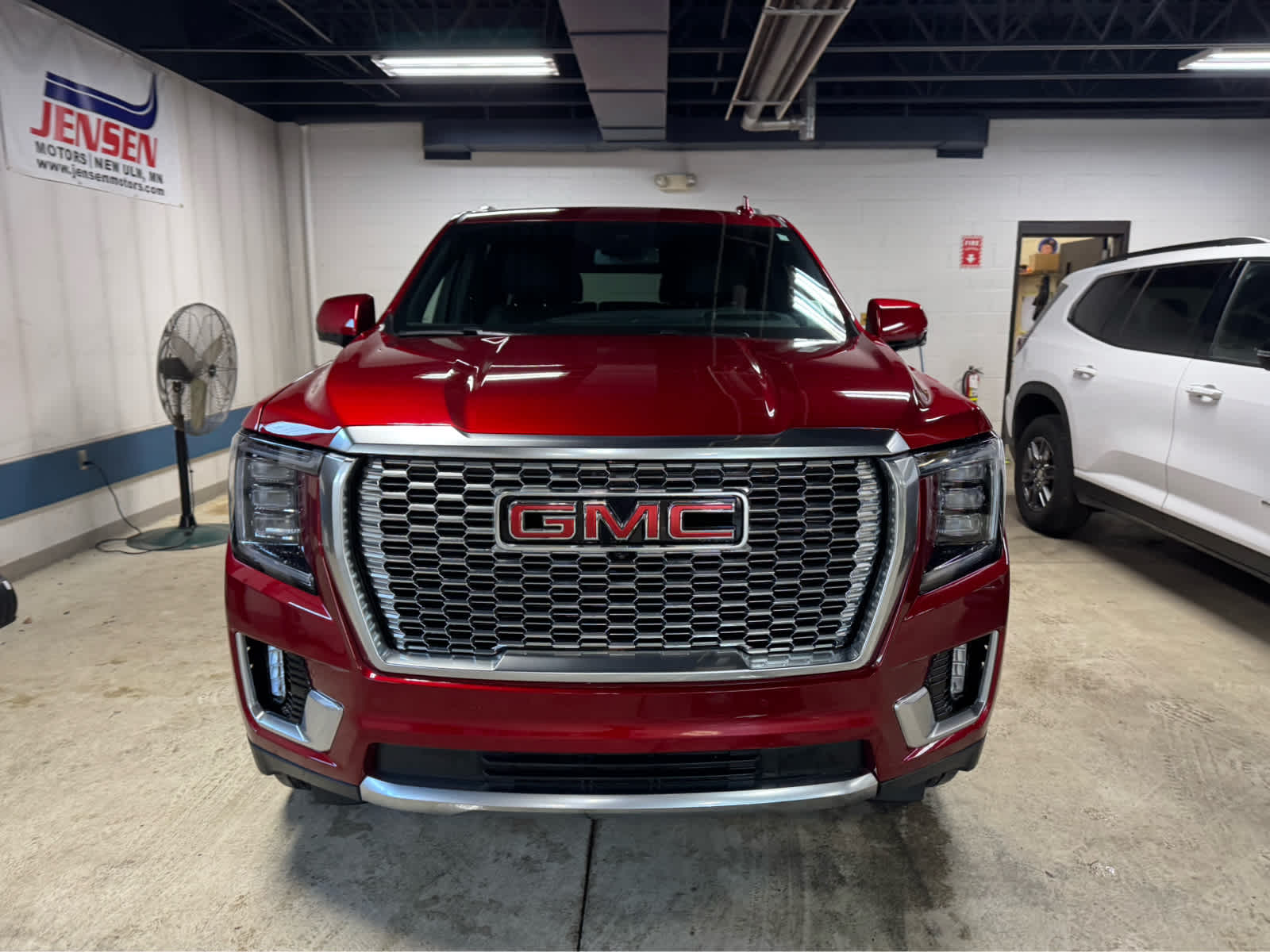 2024 GMC Yukon XL Denali