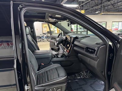 2025 GMC Yukon XL AT4 Ultimate