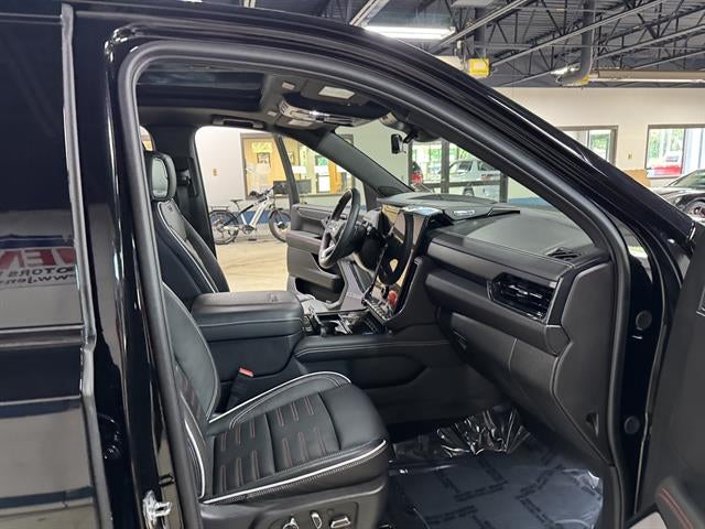 2025 GMC Yukon XL AT4 Ultimate
