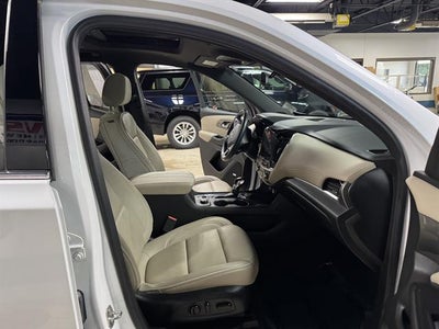 2022 Chevrolet Traverse Premier