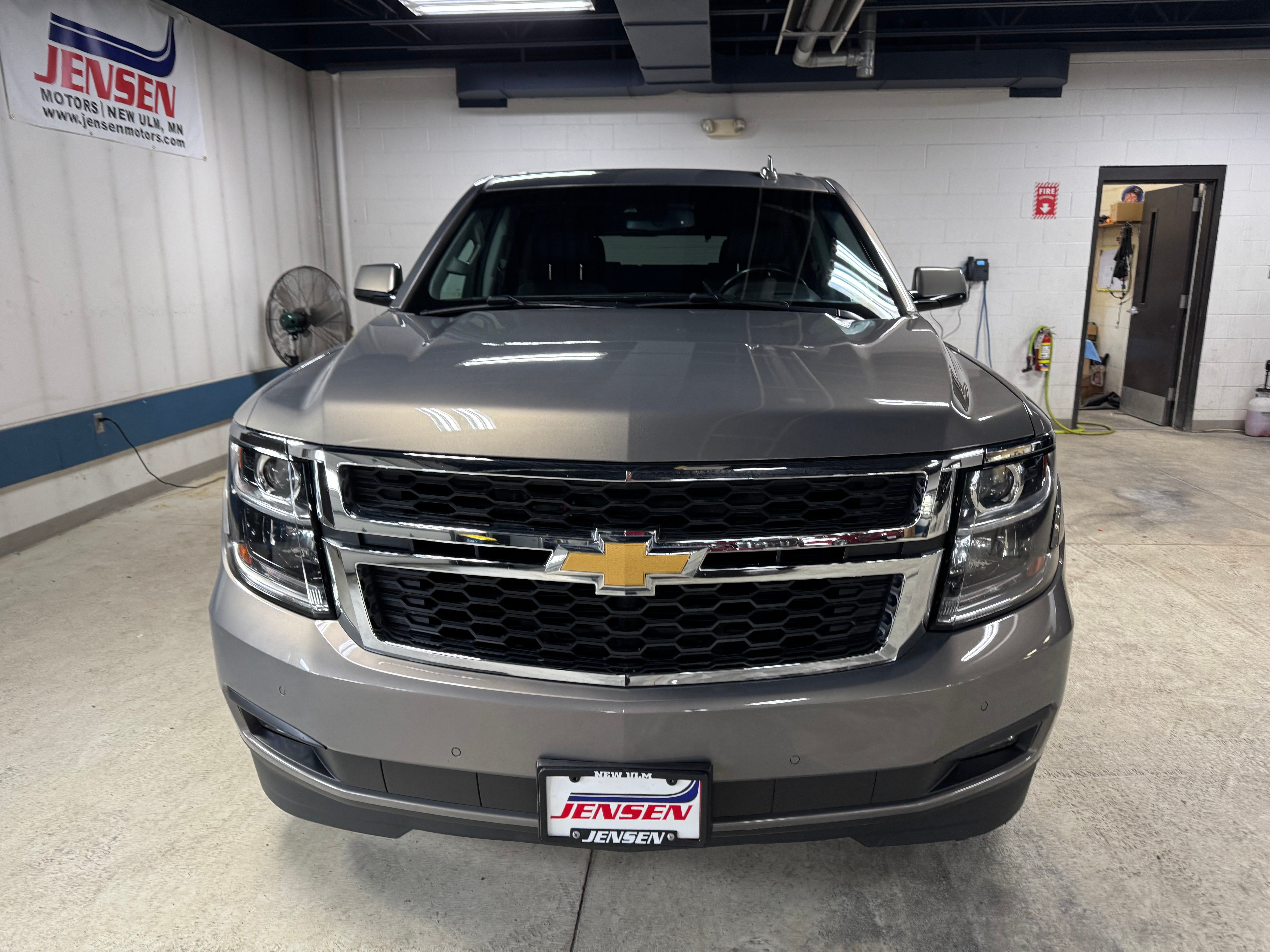 Used 2017 Chevrolet Tahoe LT with VIN 1GNSKBKC3HR382769 for sale in New Ulm, Minnesota
