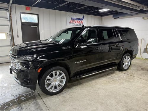 2023 Chevrolet Suburban High Country