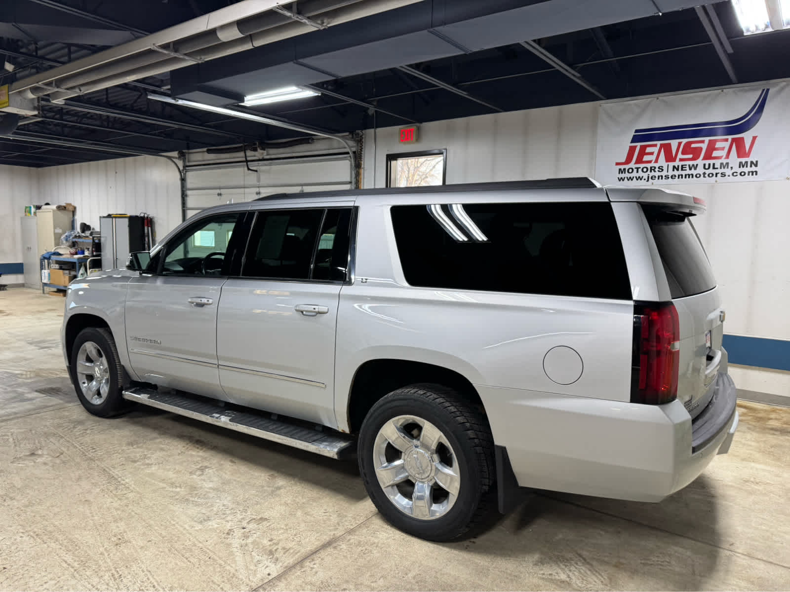 2019 Chevrolet Suburban LT