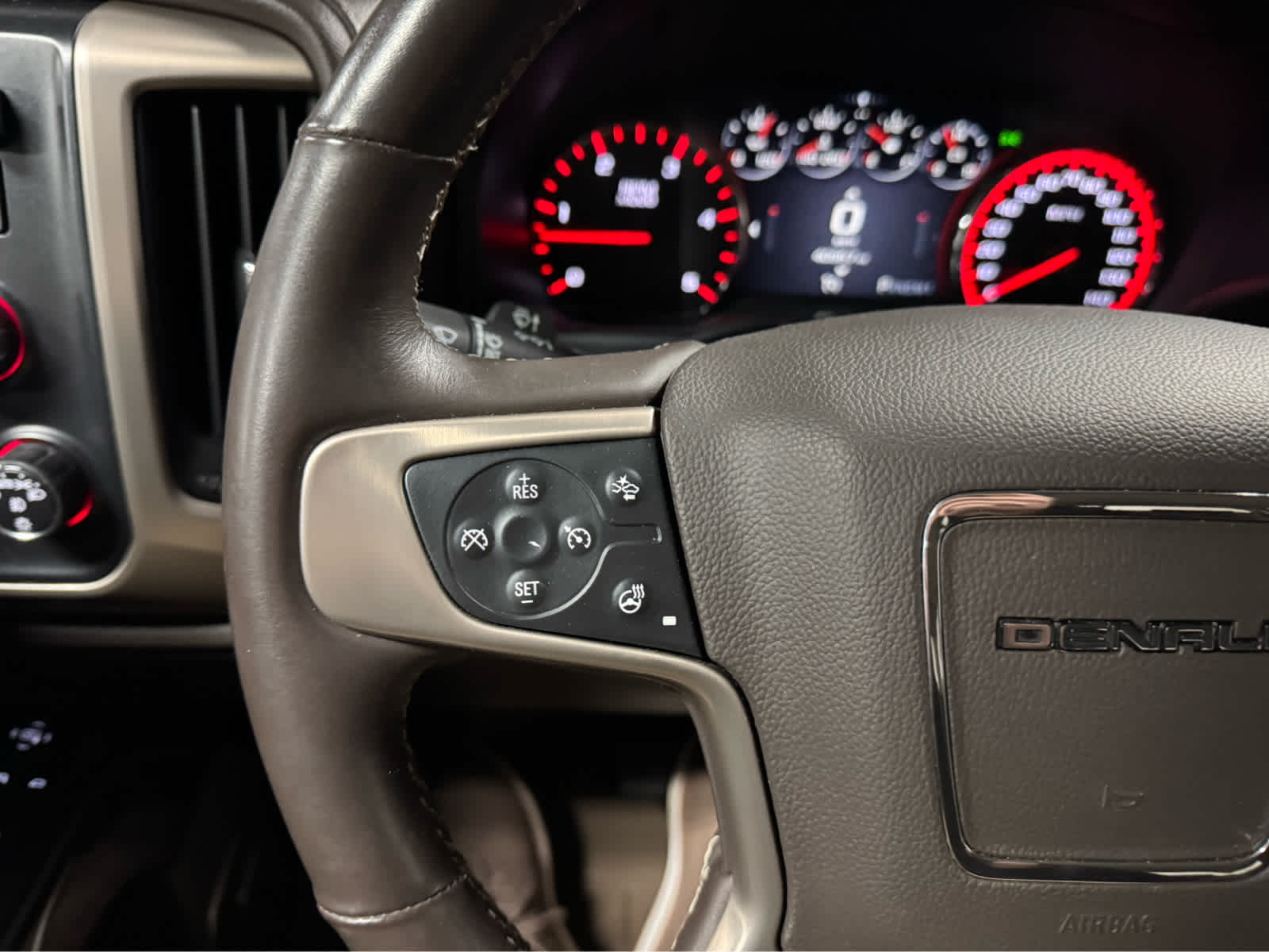 2015 GMC Sierra 3500 HD Denali