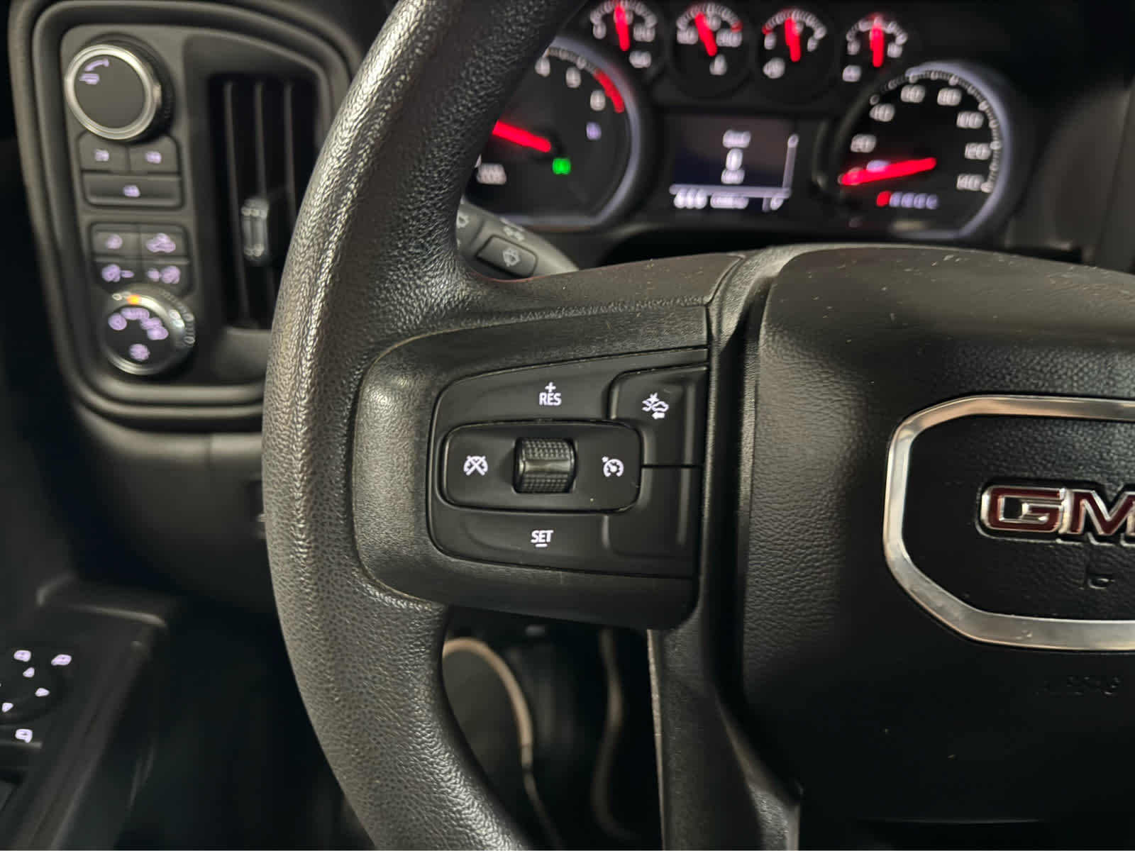 2024 GMC Sierra 3500 HD Pro