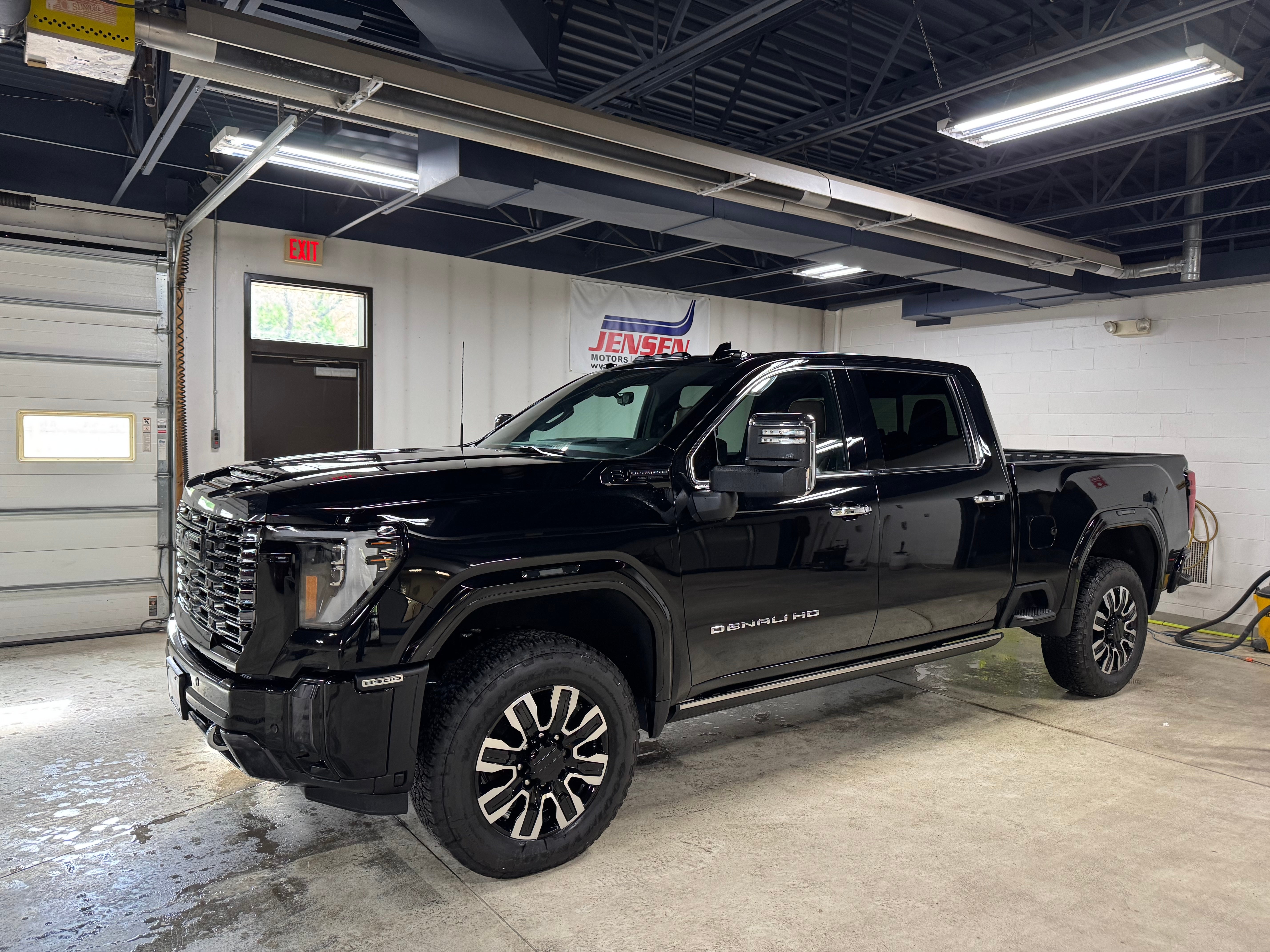 2024 GMC Sierra 3500 HD Denali Ultimate