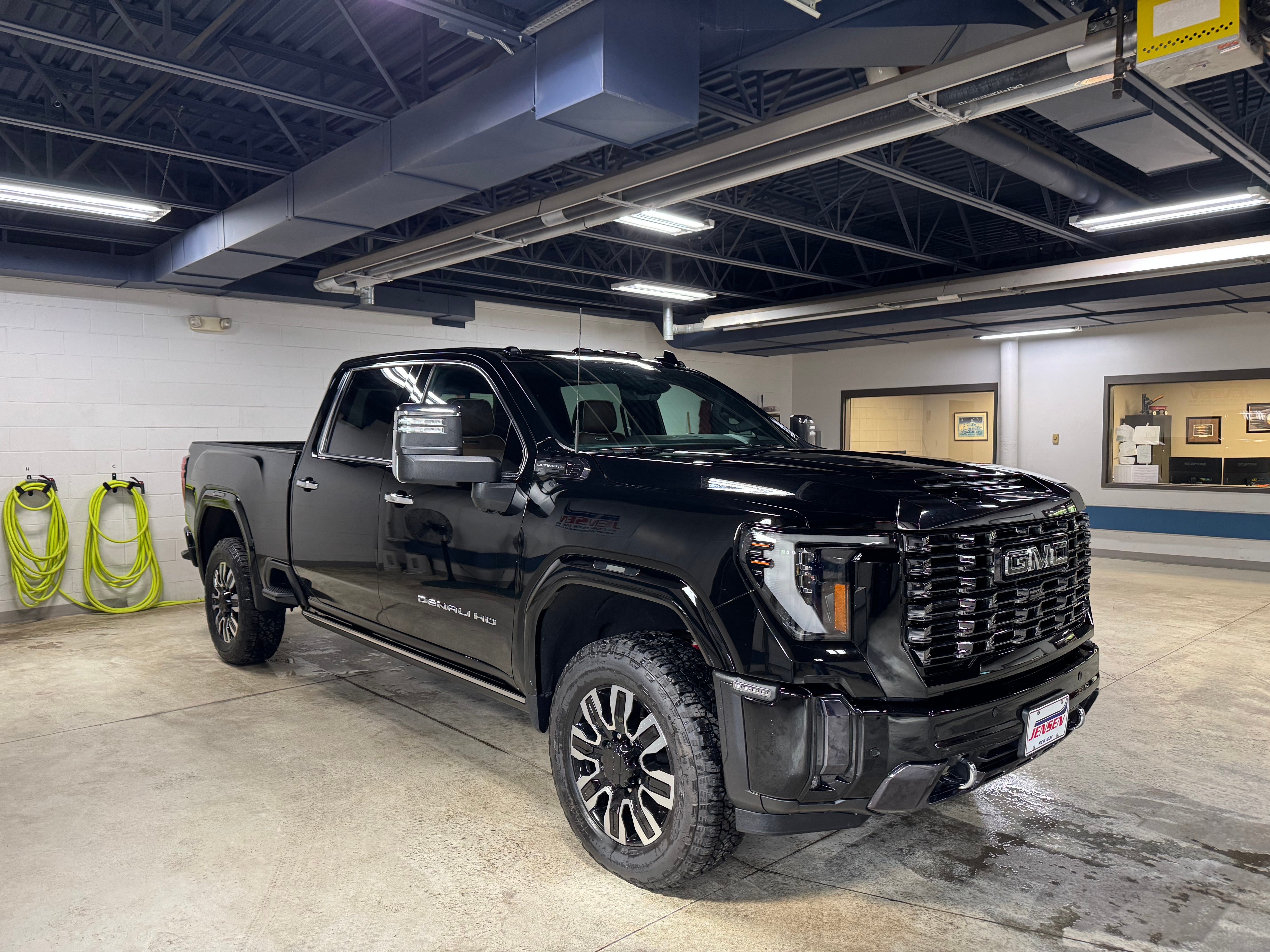 2024 GMC Sierra 3500 HD Denali Ultimate