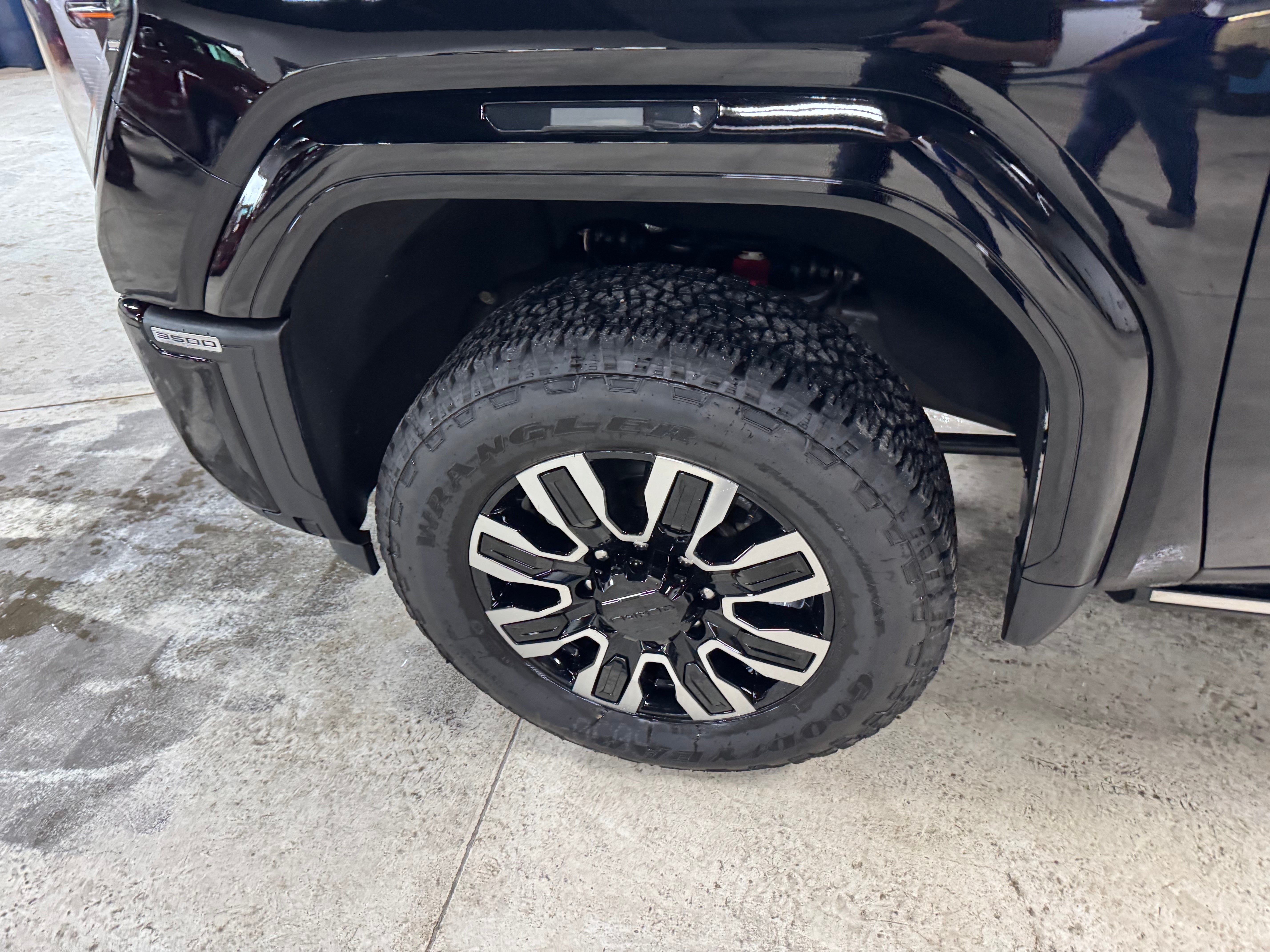 2024 GMC Sierra 3500 HD Denali Ultimate