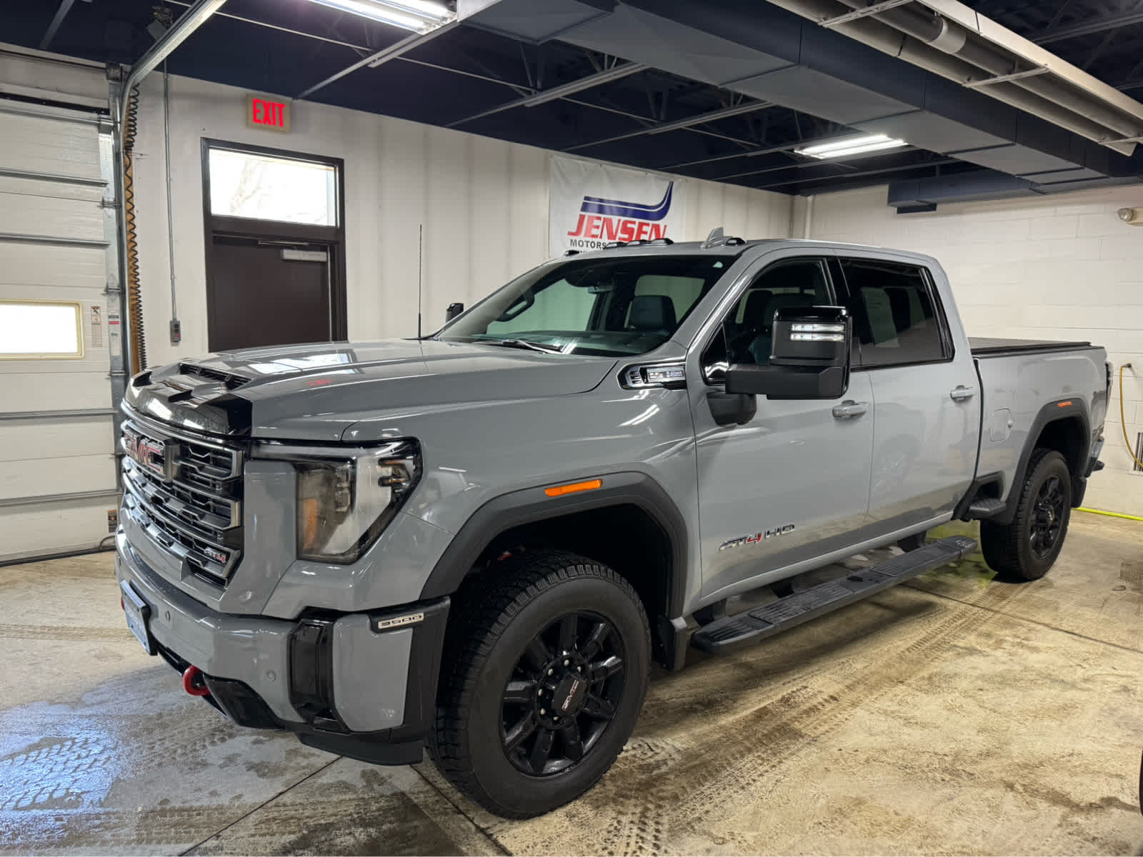 2025 GMC Sierra 3500 HD AT4