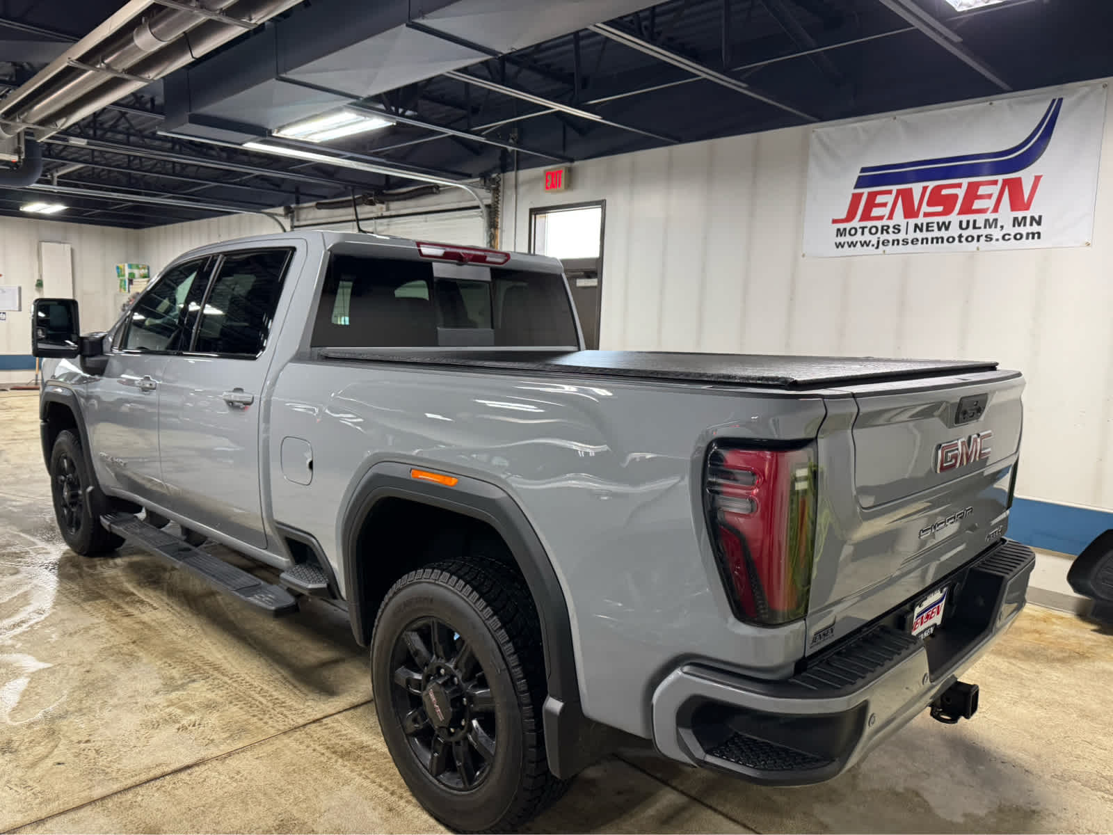 2025 GMC Sierra 3500 HD AT4