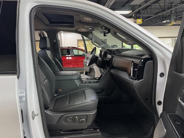 2025 GMC Sierra 3500 HD Denali