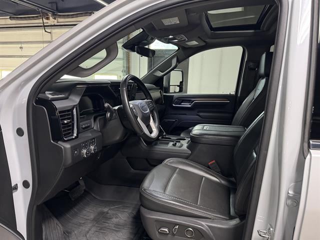 2025 GMC Sierra 3500 HD Denali