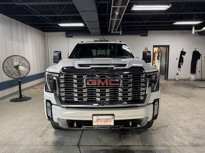 2025 GMC Sierra 3500 HD Denali