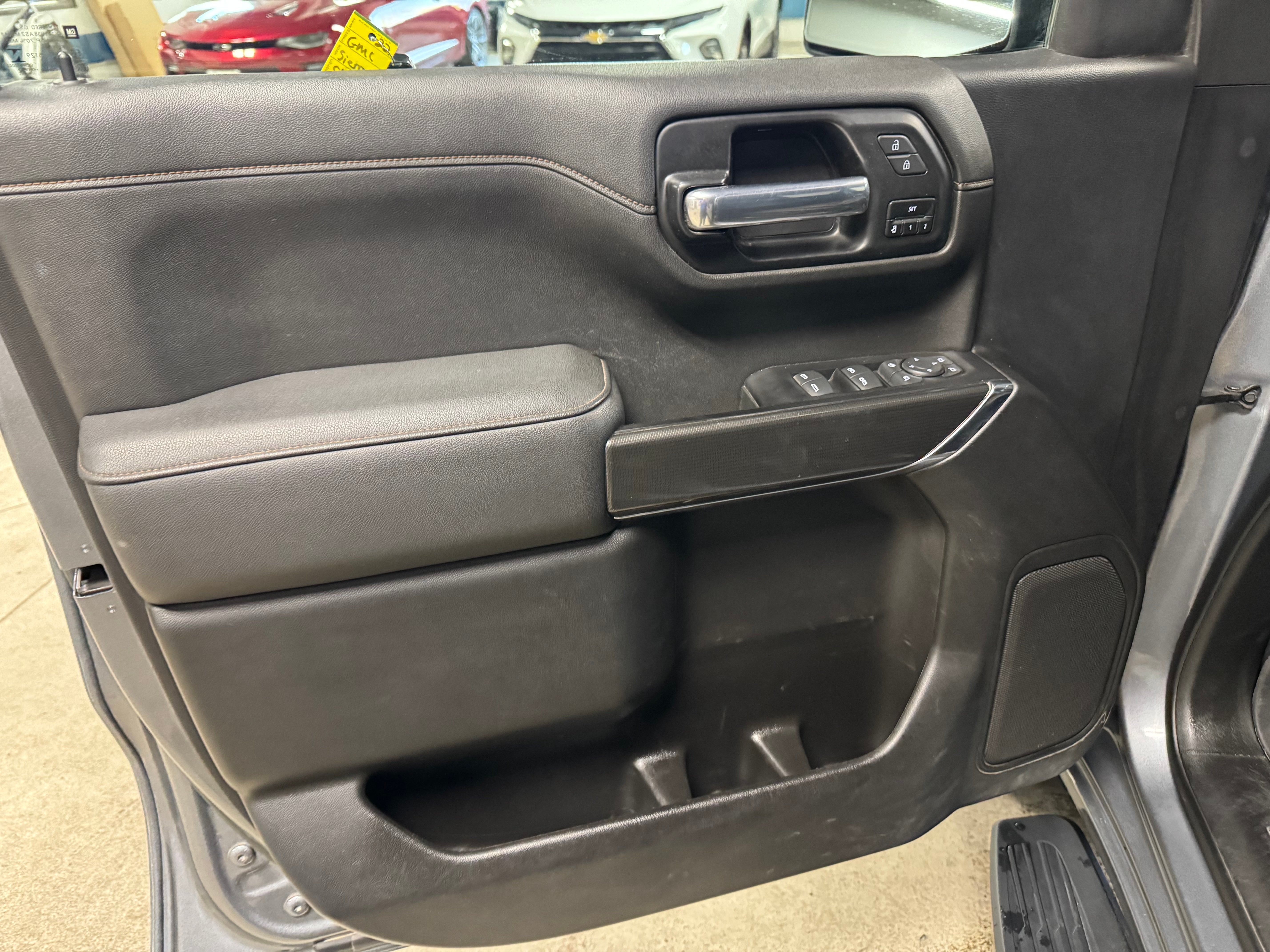 2022 GMC Sierra 1500 Limited AT4