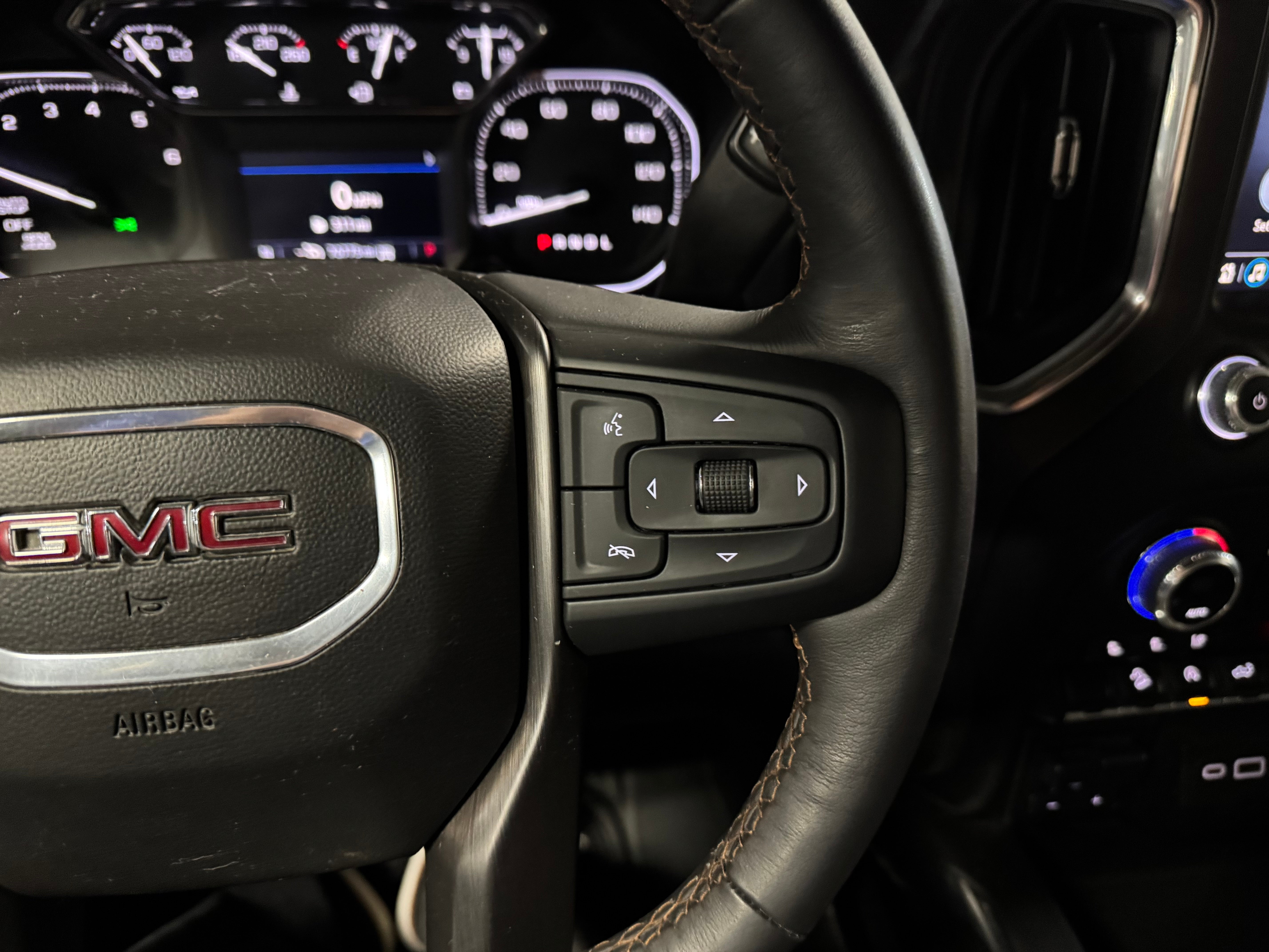 2022 GMC Sierra 1500 Limited AT4