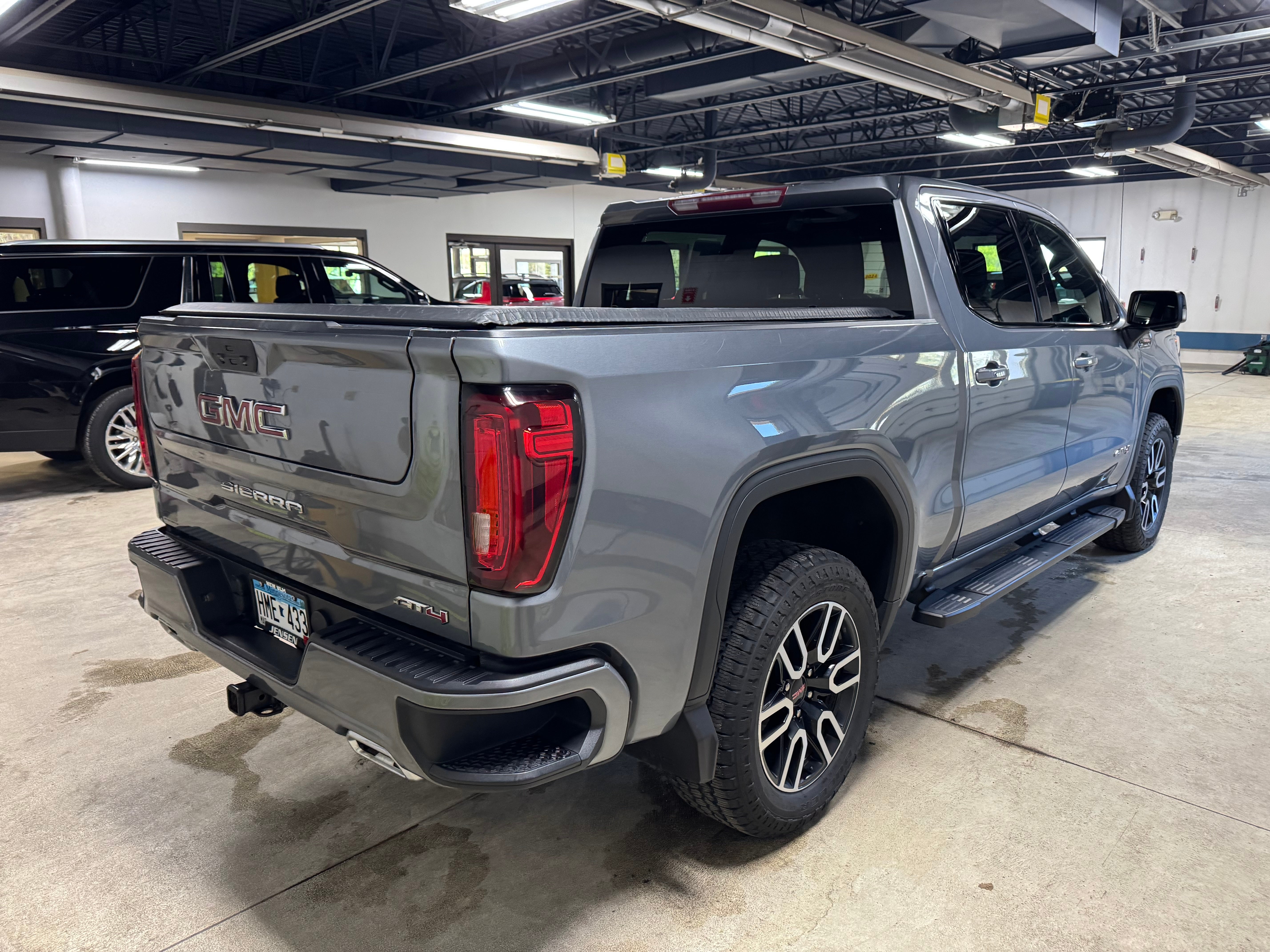 2022 GMC Sierra 1500 Limited AT4