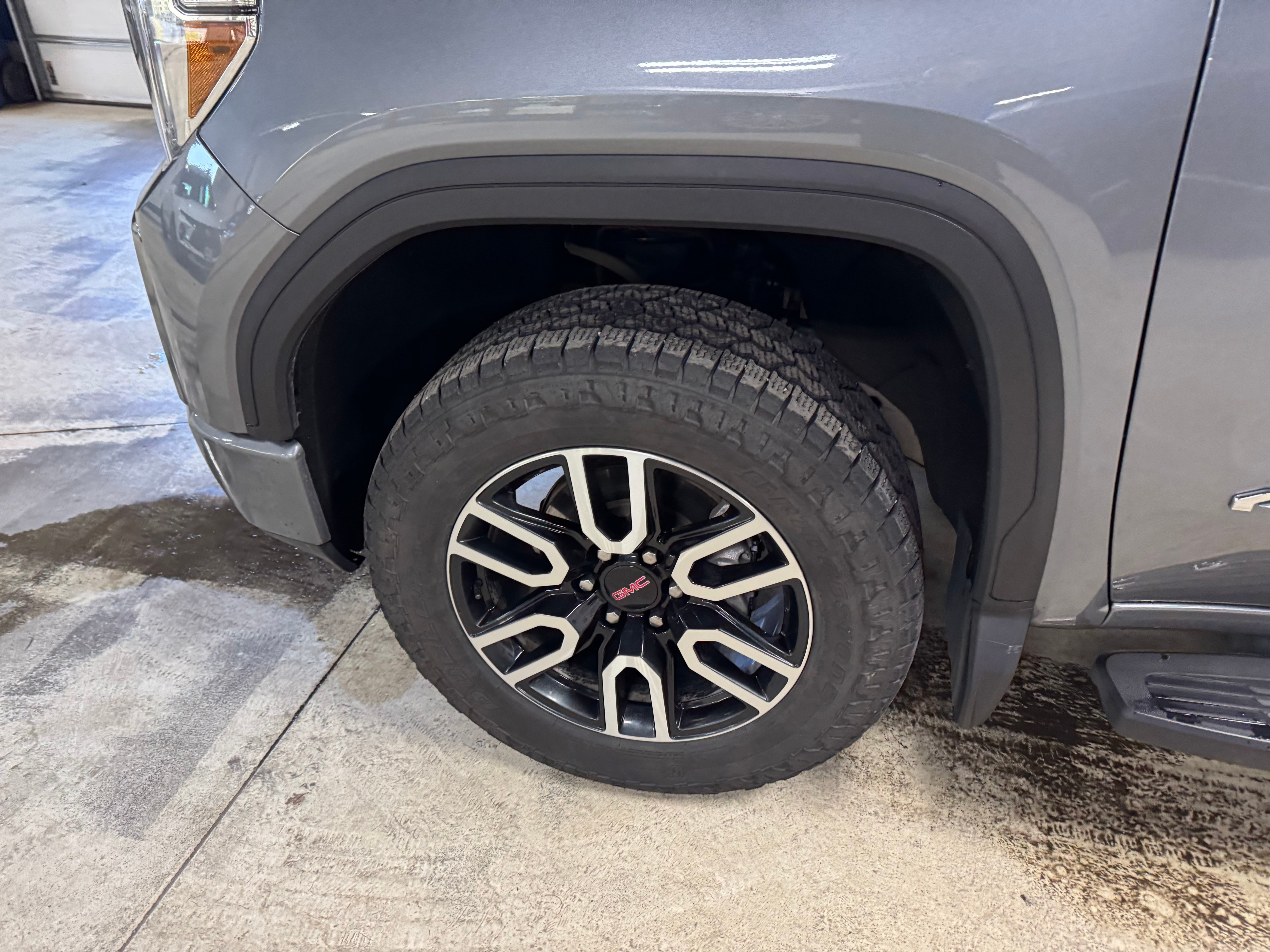 2022 GMC Sierra 1500 Limited AT4