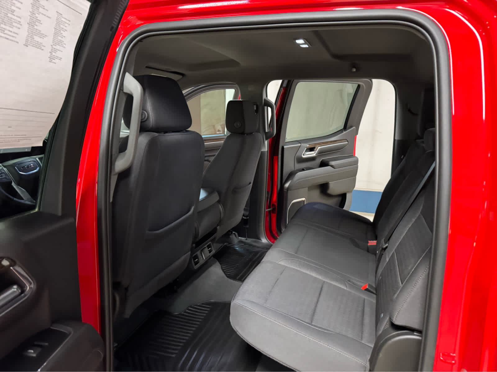 2024 GMC Sierra 1500 SLE