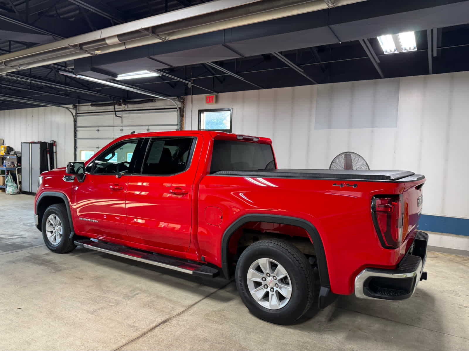 2024 GMC Sierra 1500 SLE
