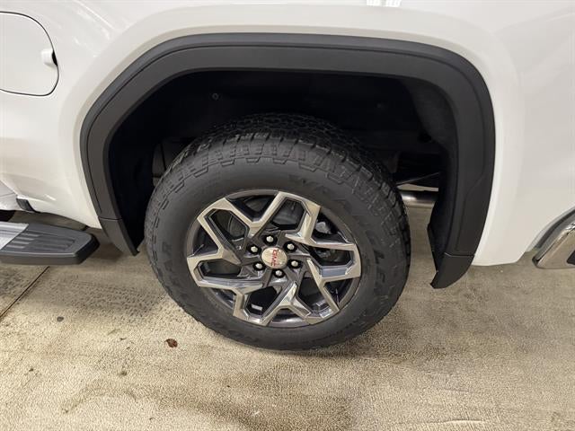 2026 GMC Sierra 1500 SLT - Photo 9