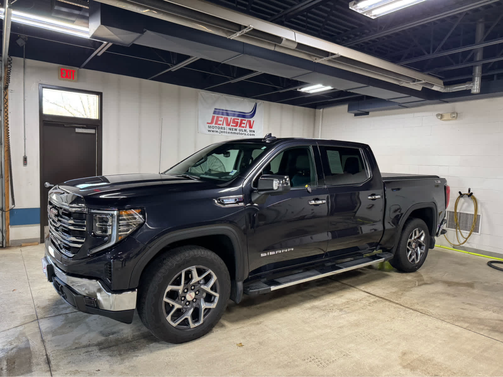 2022 GMC Sierra 1500 SLT
