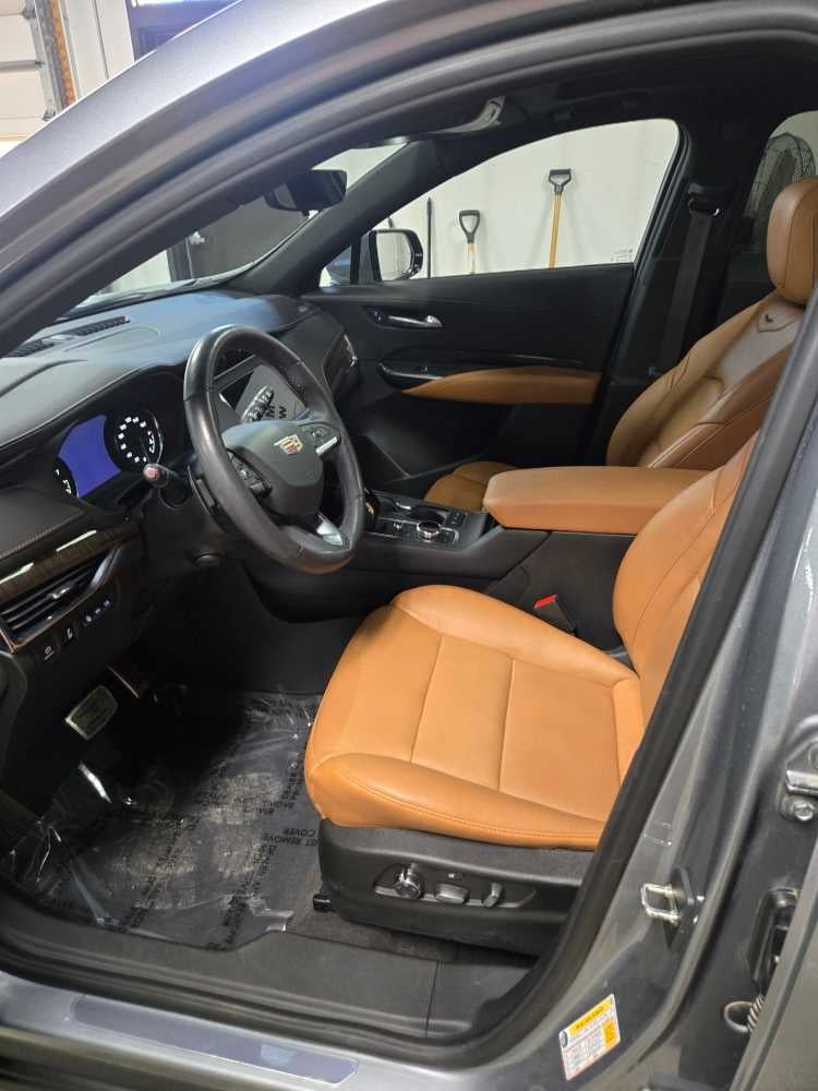 2023 Cadillac XT4 Sport