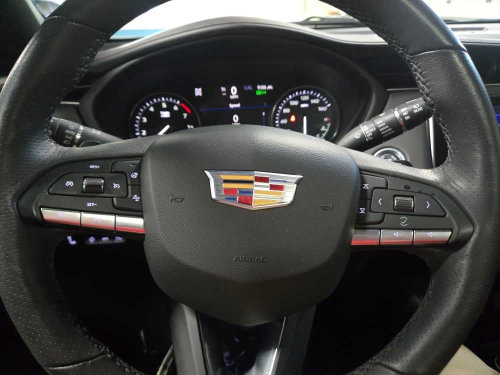 2023 Cadillac XT4 Sport