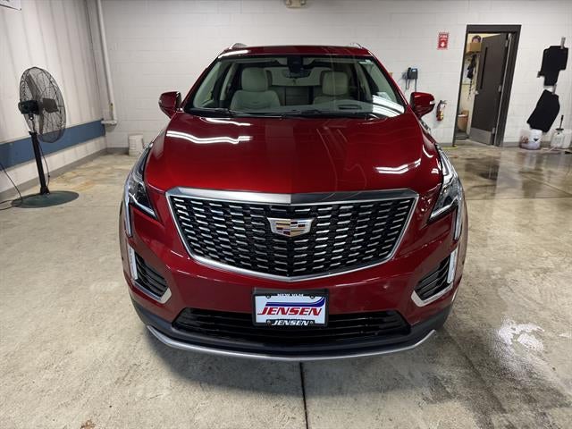 Used 2021 Cadillac XT5 Premium Luxury with VIN 1GYKNDRS5MZ175099 for sale in New Ulm, Minnesota