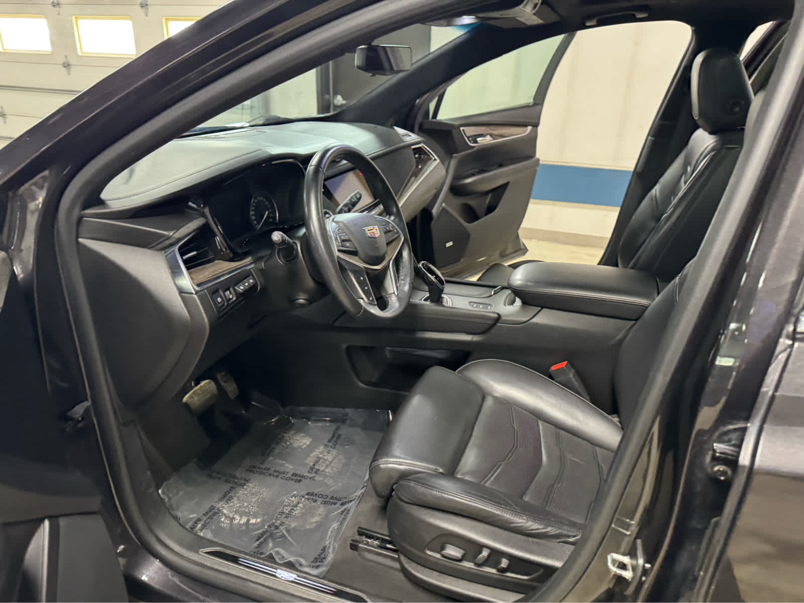 2017 Cadillac XT5 Platinum AWD