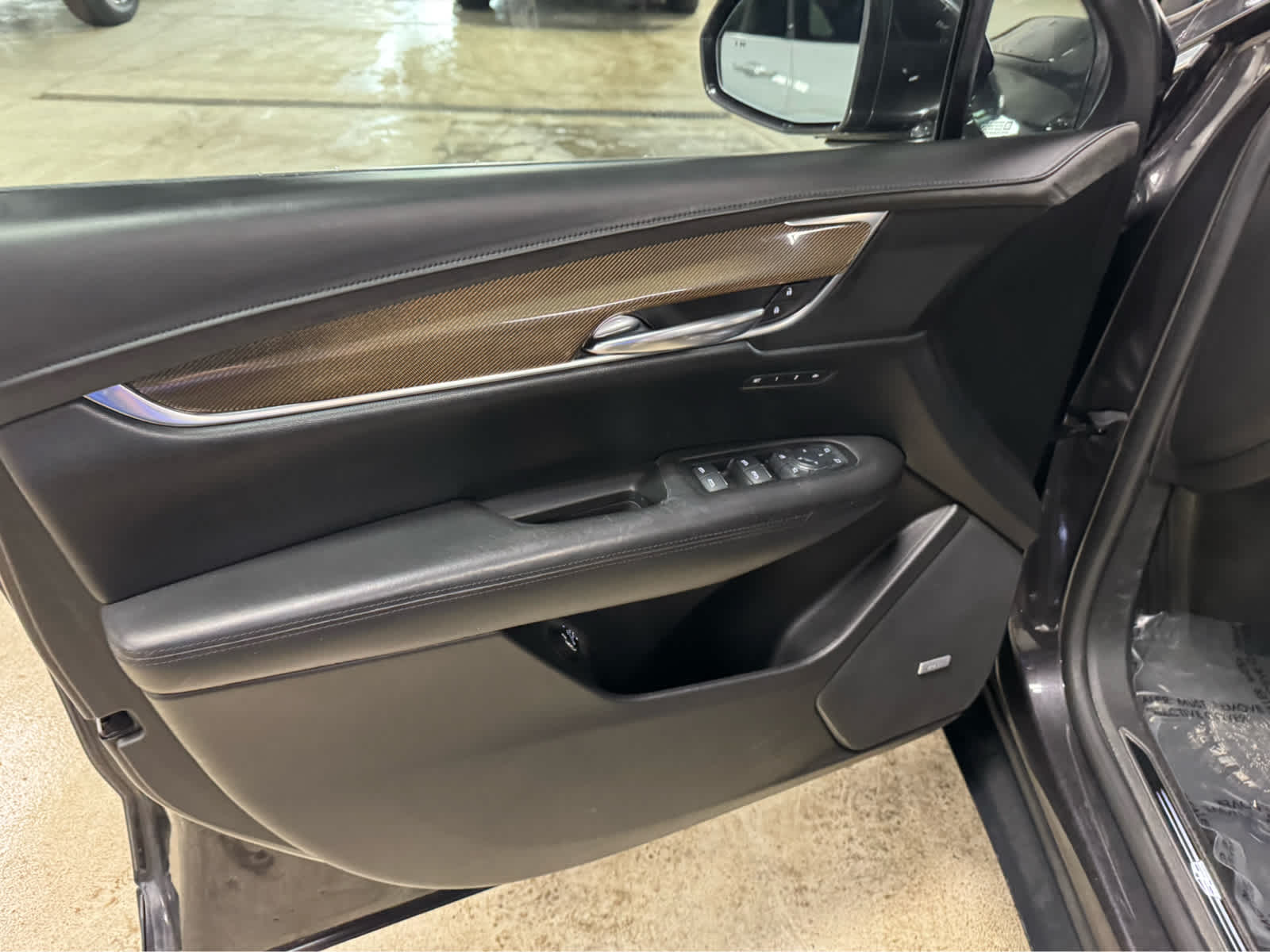 2017 Cadillac XT5 Platinum AWD