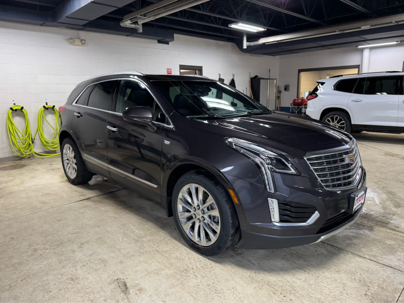 2017 Cadillac XT5 Platinum AWD