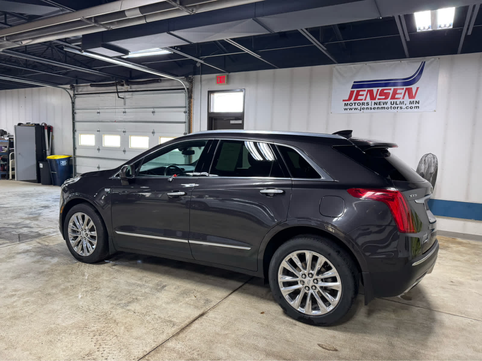 2017 Cadillac XT5 Platinum AWD